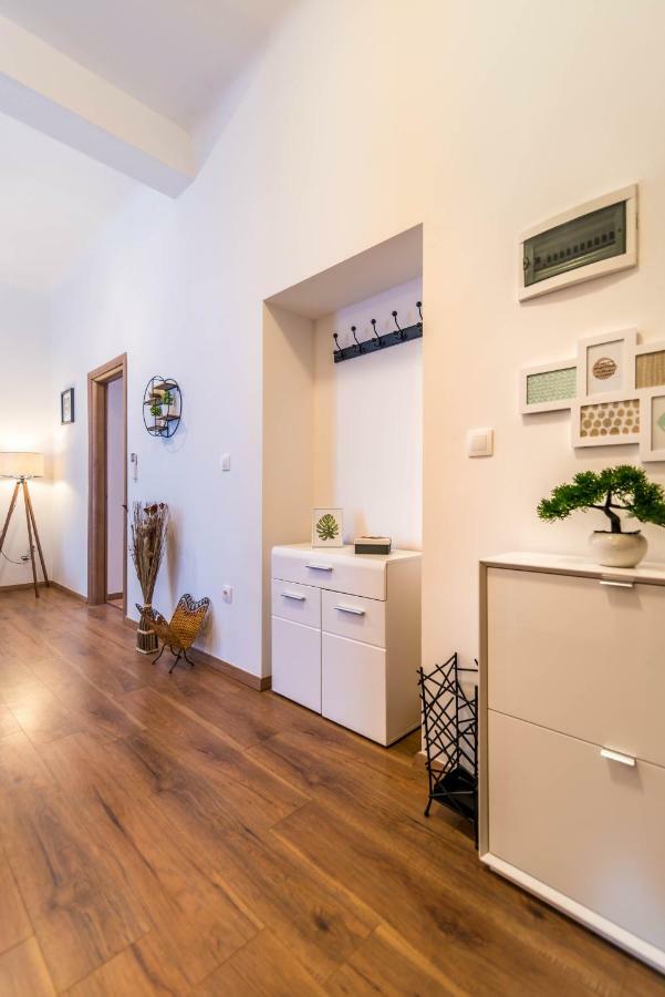 Pula City Center Apartments Bagian luar foto