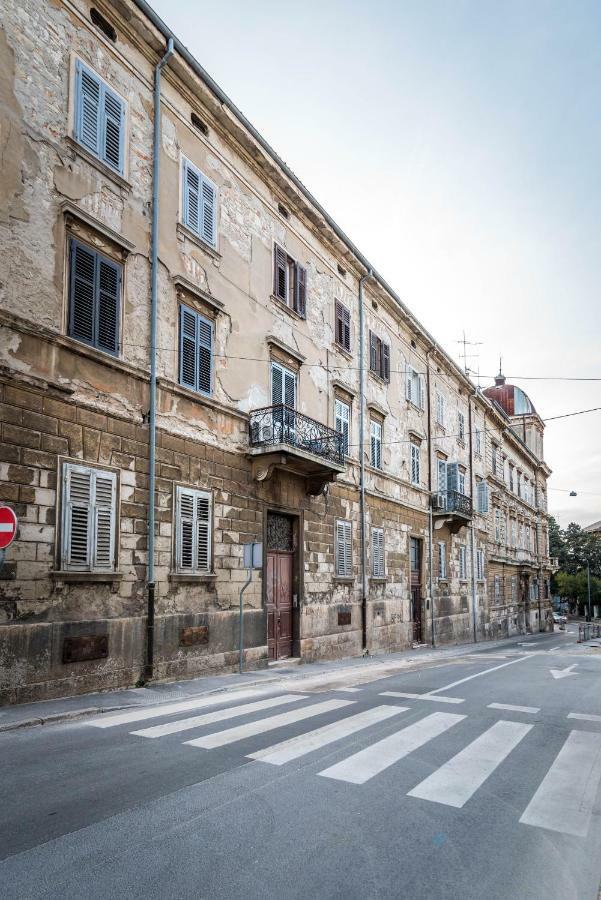 Pula City Center Apartments Bagian luar foto