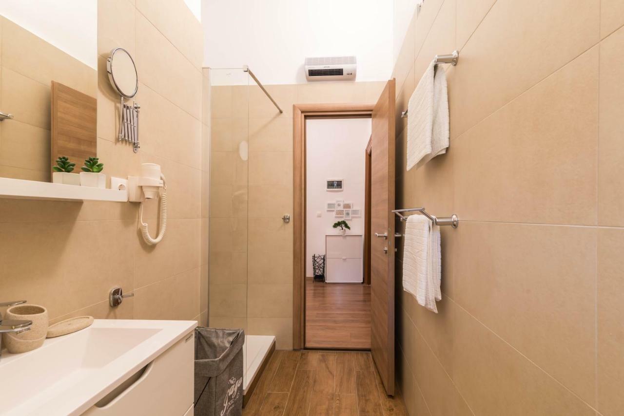 Pula City Center Apartments Bagian luar foto