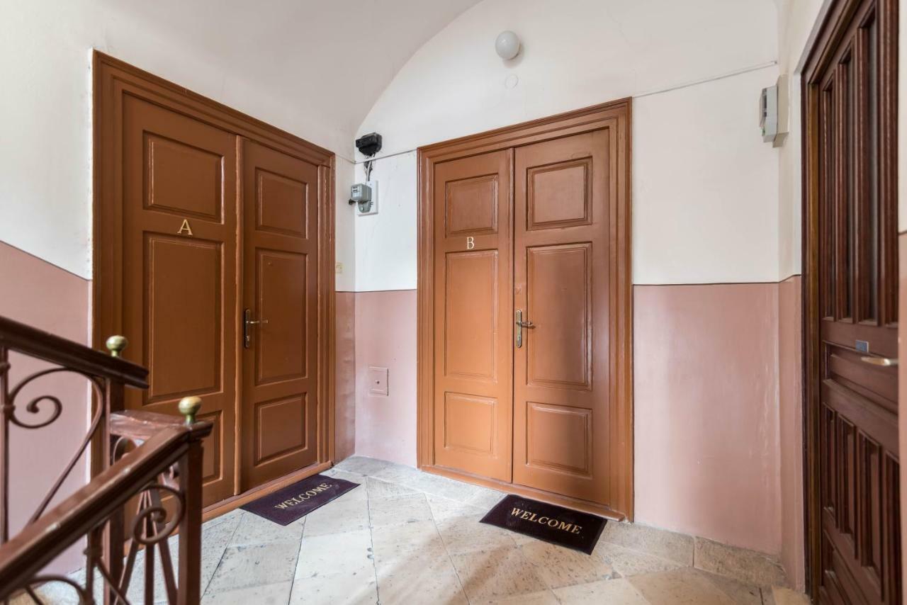 Pula City Center Apartments Bagian luar foto