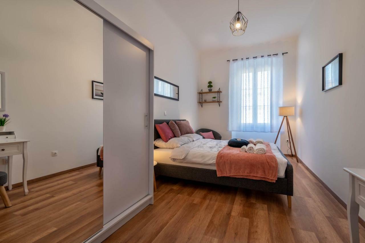 Pula City Center Apartments Bagian luar foto
